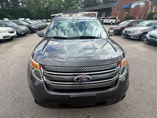 Gray 2015 Ford Explorer Limited