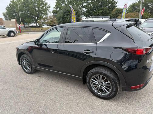 2017 Mazda CX-5 Sport