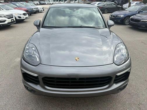 2017 Porsche Cayenne S