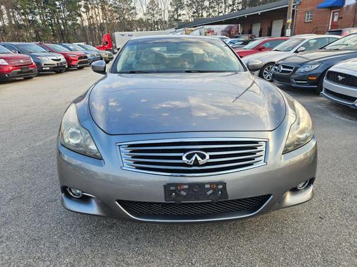 2011 INFINITI G37 Base