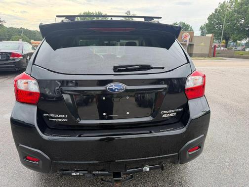 Crystal Black Silica 2017 Subaru Crosstrek 2.0i Limited