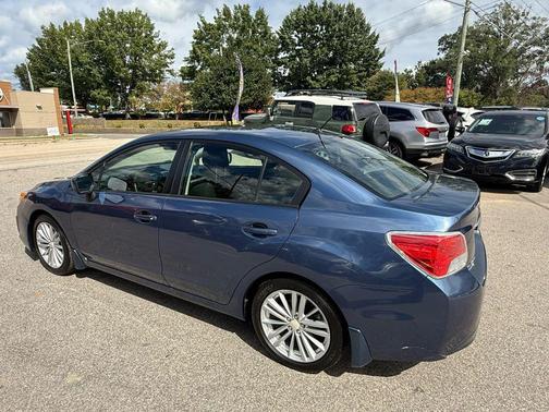 2012 Subaru Impreza 2.0i Premium