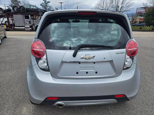 2015 Chevrolet Spark 2LT