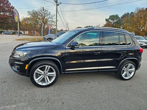 2015 Volkswagen Tiguan Auto R-Line