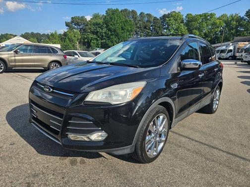 Tuxedo Black 2014 Ford Escape SE