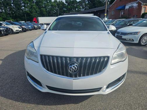Summit White 2016 Buick Regal 1SV