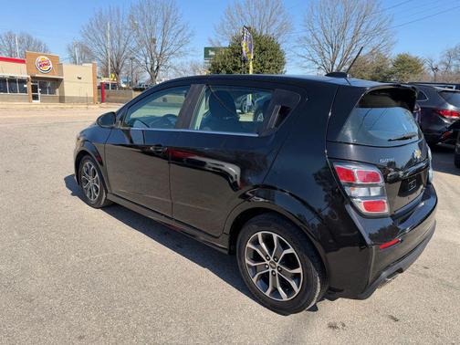 2017 Chevrolet Sonic LT