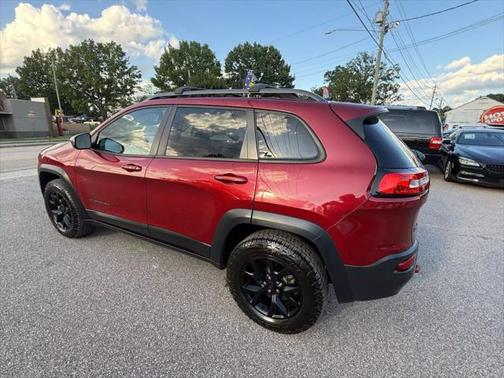 2015 Jeep Cherokee Sport