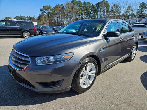 2019 Ford Taurus SE