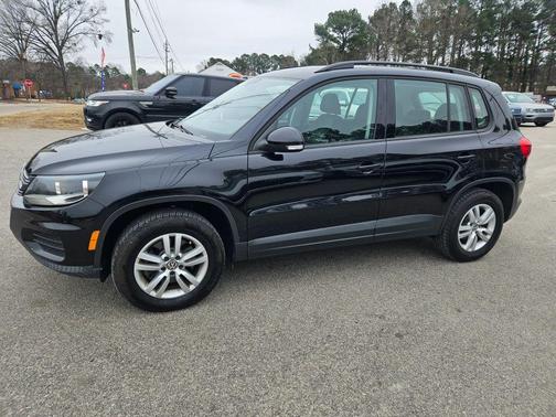 2016 Volkswagen Tiguan S