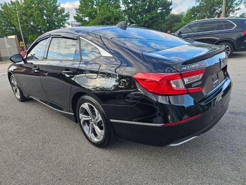 Crystal Black Pearl 2018 Honda Accord EX