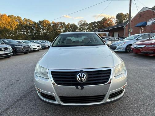 2010 Volkswagen Passat Komfort