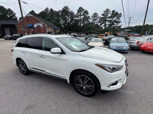 2017 INFINITI QX60 Base