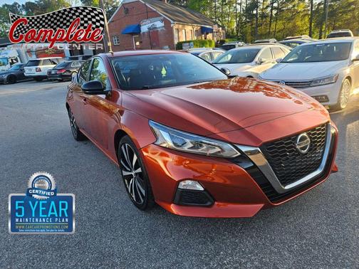 2021 Nissan Altima SR FWD