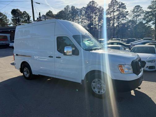 2020 Nissan NV Cargo NV2500 HD SV V8