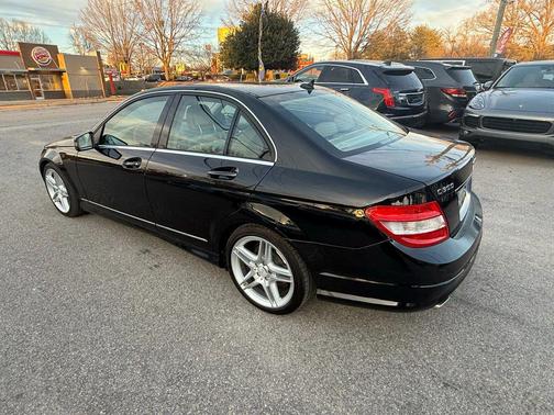 2010 Mercedes-Benz C-Class Luxury