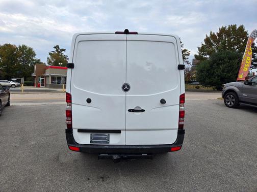 2011 Mercedes-Benz Sprinter 2500