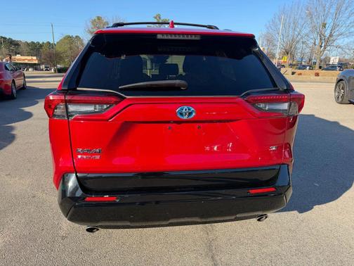 2023 Toyota RAV4 Prime SE