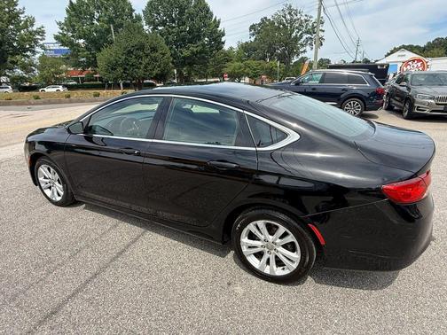 Black Clearcoat 2016 Chrysler 200 Limited