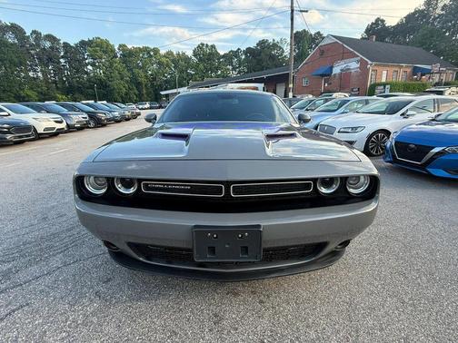 Gray 2019 Dodge Challenger SXT