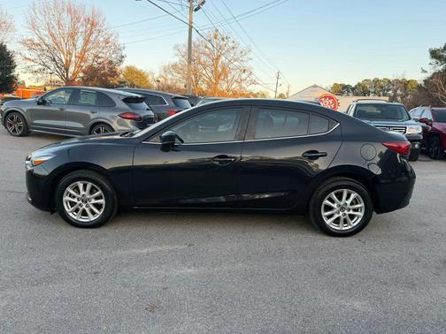 2017 Mazda Mazda3 Sport