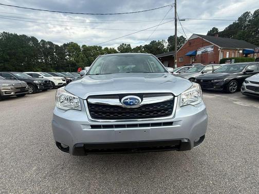 Sliver 2016 Subaru Forester 2.5i Limited