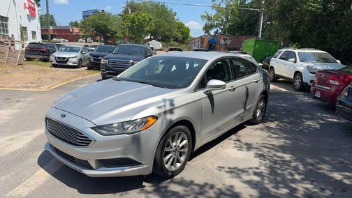 Ingot Silver 2017 Ford Fusion SE