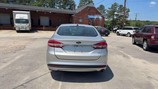 Ingot Silver 2017 Ford Fusion SE