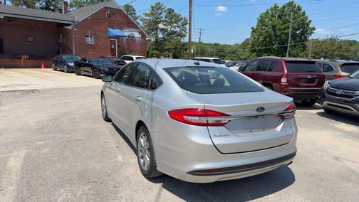 Ingot Silver 2017 Ford Fusion SE