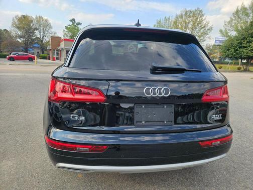 Black 2018 Audi Q5 2.0T Tech Premium