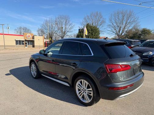 2018 Audi Q5 2.0T Tech Premium