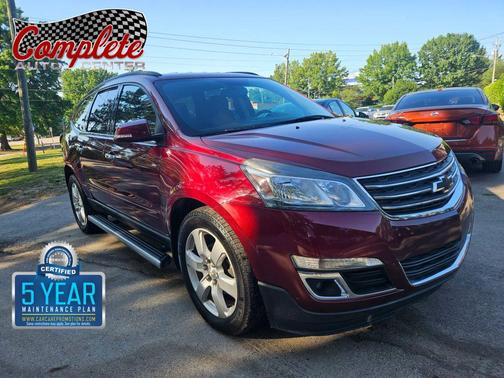 Siren Red Tintcoat 2017 Chevrolet Traverse 1LT