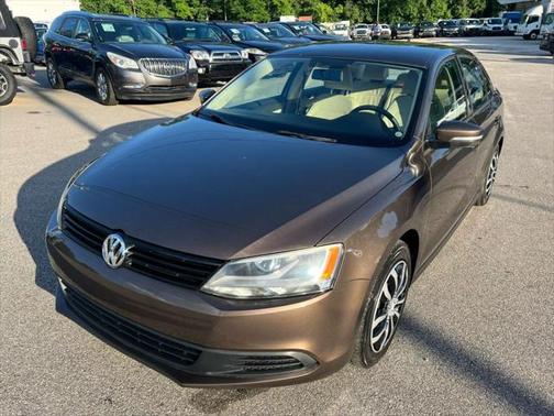 2014 Volkswagen Jetta Auto SE