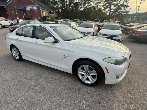 Alpine White 2012 BMW 528 xDrive