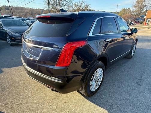 2017 Cadillac XT5 Base