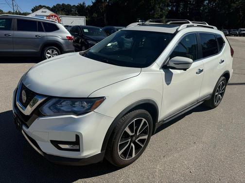 2020 Nissan Rogue SL