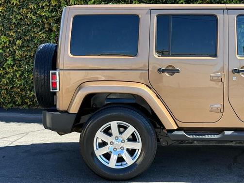 Gold 2015 Jeep Wrangler Unlimited Sahara