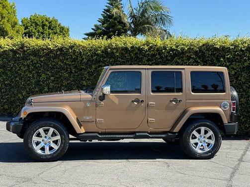Gold 2015 Jeep Wrangler Unlimited Sahara