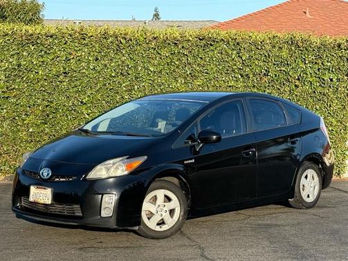 2010 Toyota Prius IV