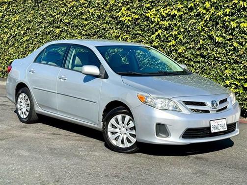 2012 Toyota Corolla LE