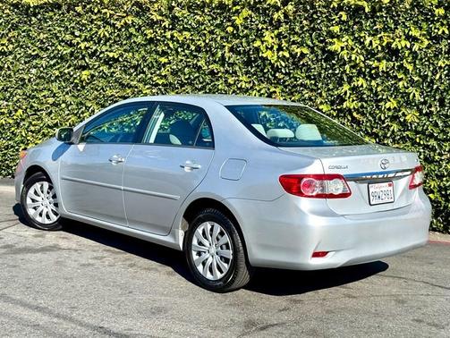 2012 Toyota Corolla LE