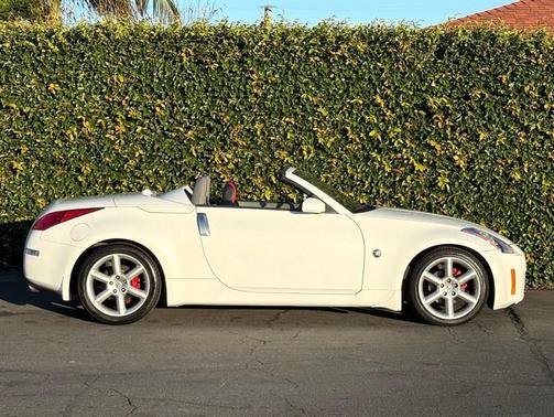 2005 Nissan 350Z Touring