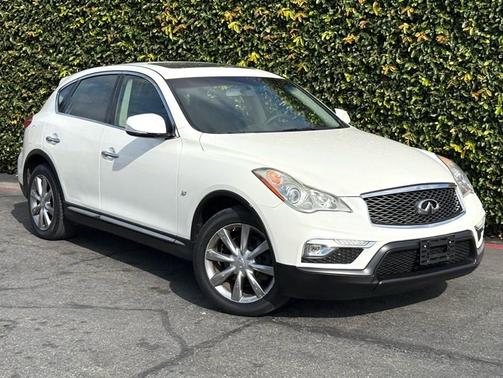 2016 INFINITI QX50 Base