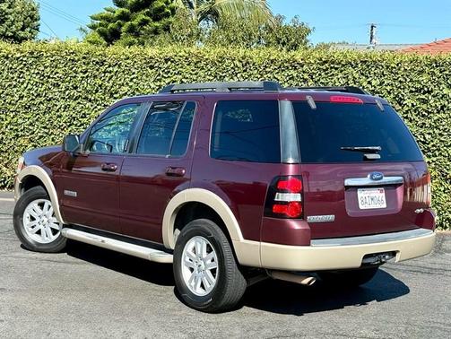 Dark Cherry Metallic 2008 Ford Explorer Eddie Bauer