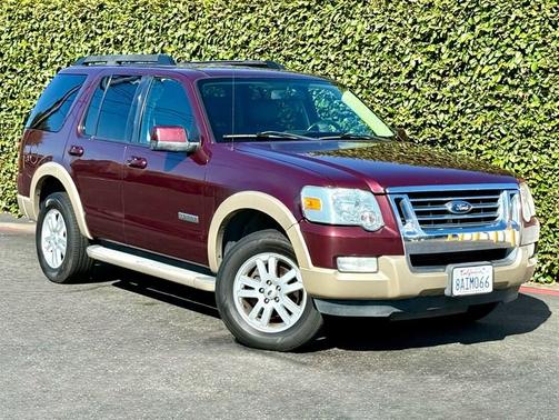 Dark Cherry Metallic 2008 Ford Explorer Eddie Bauer