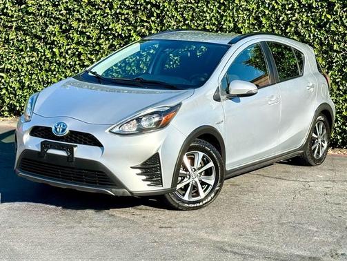 2018 Toyota Prius c Four