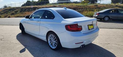2015 BMW 228 i