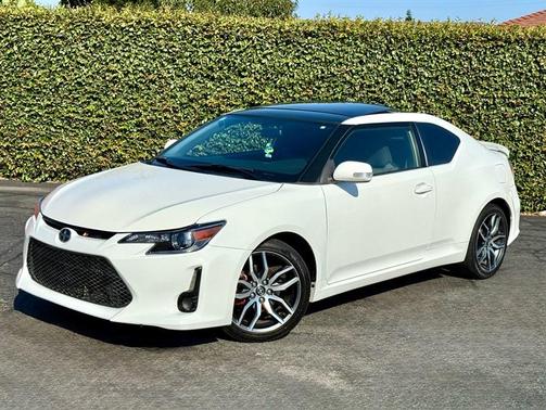 2014 Scion tC SPORTS 6-SPD