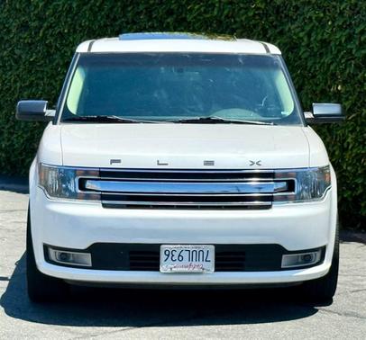 White Platinum Metallic Tri-Coat 2014 Ford Flex SEL