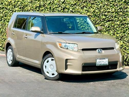 2011 Scion xB 4-SPD